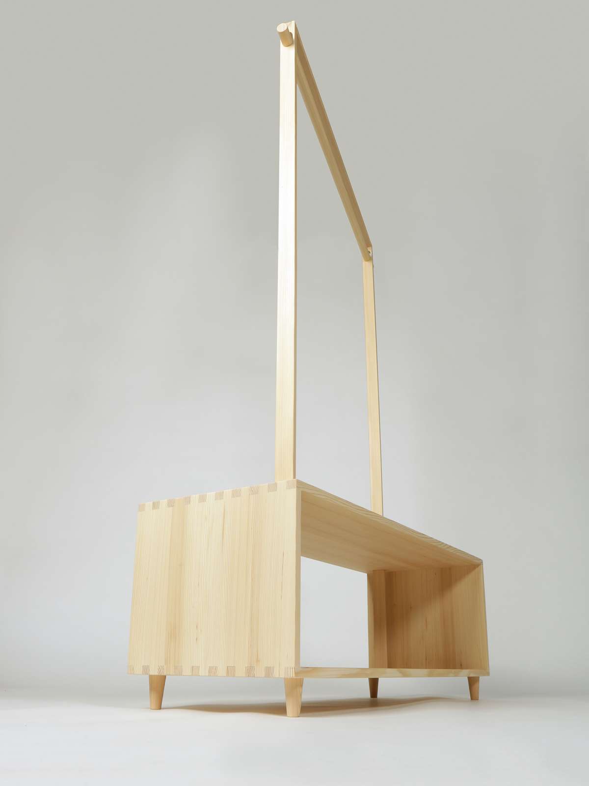 This is Wood Massivholz Badmöbel